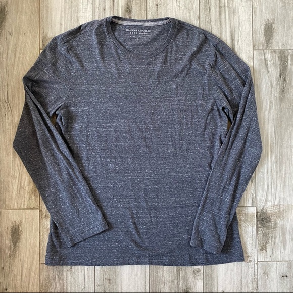 BANANA REPUBLIC Soft Wash Long Sleeve Gray T-Shirt
